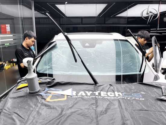 BÍ QUYẾT CHỌN PHIM CÁCH NHIỆT CHỐNG NÓNG TỐI ƯU CHO Ô TÔ CỦA BẠN