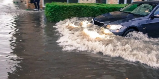 Ô tô ngập nước hỏng gì? Xe ô tô bị ngập nước phải làm gì?