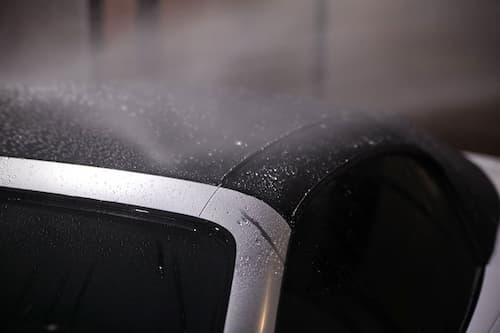 Những sai lầm cơ bản khi rửa xe ô tô tại nhà 